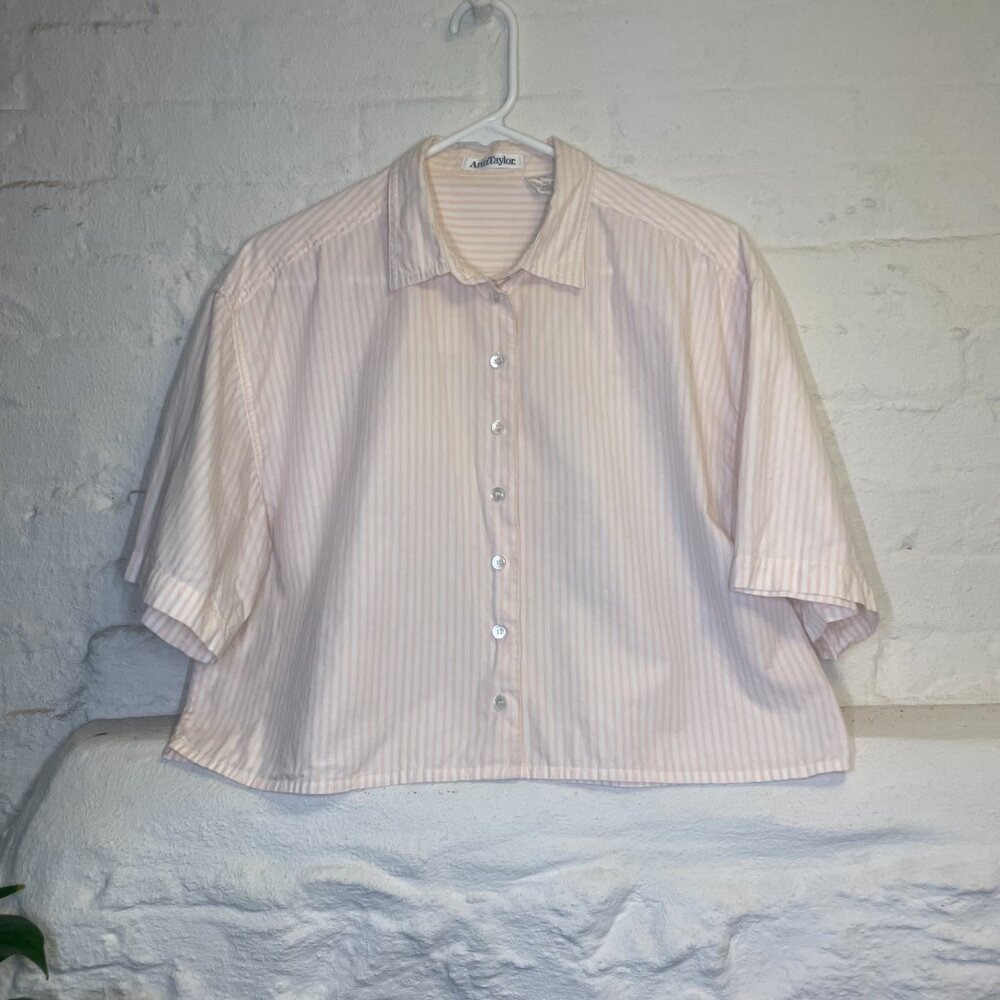 Ann Taylor cropped striped button up